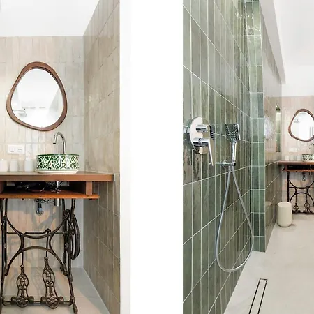 Modern 2 Bedroom Overlooking Old Port Lejlighed